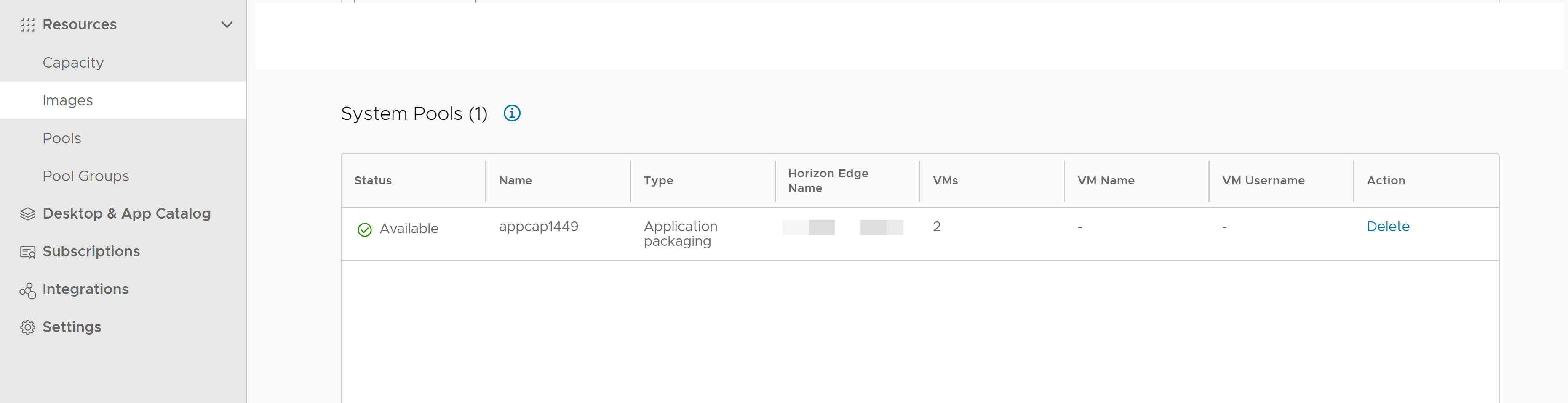 A seção Pools do Sistema exibe informações sobre o status do pool, o nome, o Horizon Edge no qual o pool está presente, o número de VMs no pool e assim por diante.