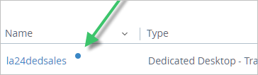 在该屏幕截图中，“分配”页面在专用 VDI 桌面分配上显示一个蓝点以表示有可用的代理更新。