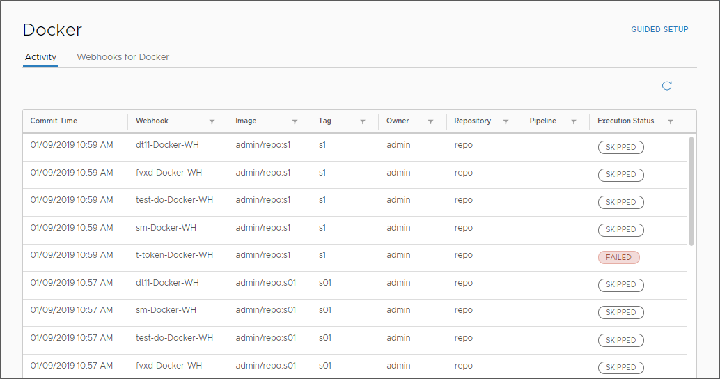 可以在 Docker 活动选项卡上查看 Docker Webhook 提交时间、映像、标记等。