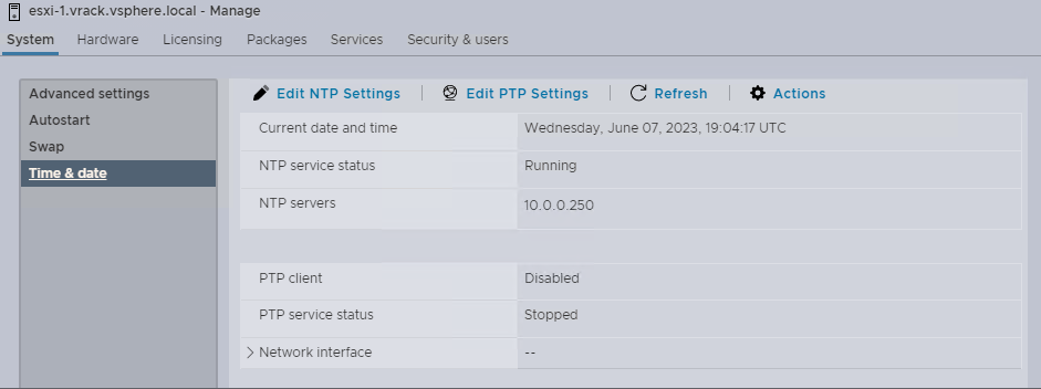 Die Registerkarte „System“ im VMware Host Client.