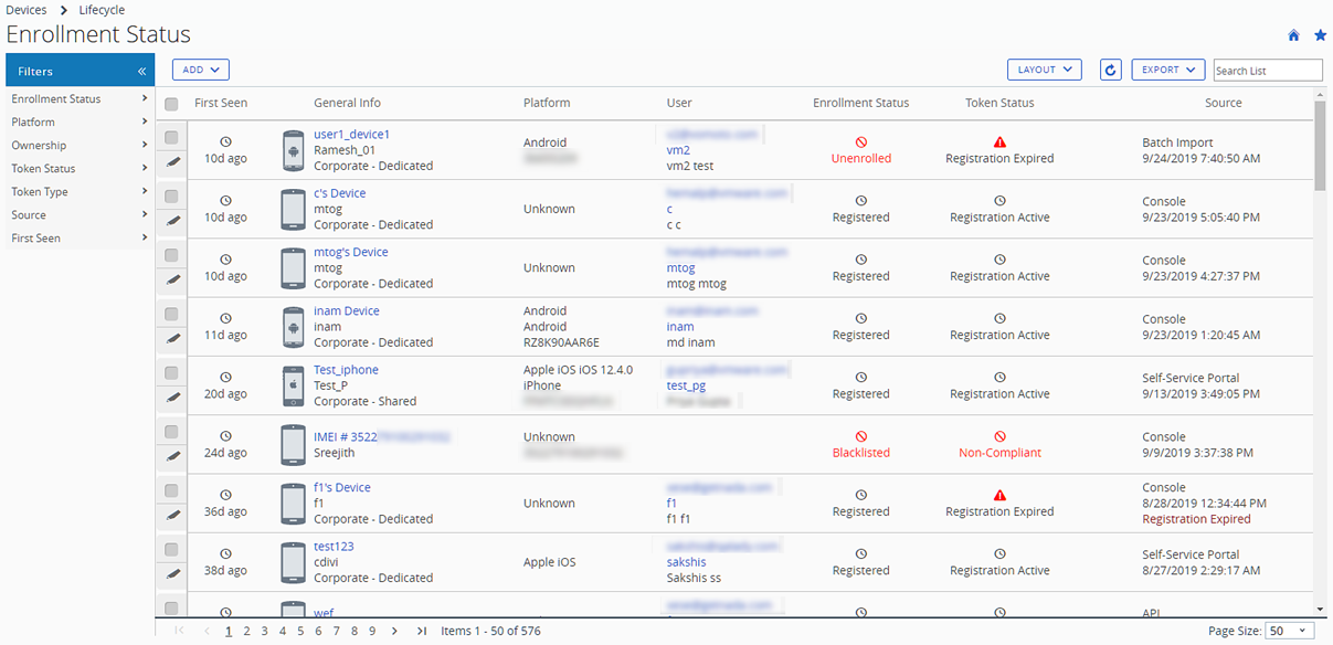 Dieser Screenshot zeigt die Gerätelistenansicht nach Registrierungsstatus. Hier können Sie die Ansicht nach Tokenstatus und anderen nützlichen Kriterien filtern. Sie können auch Geräte auswählen und Registrierungsnachrichten massenweise erneut senden.