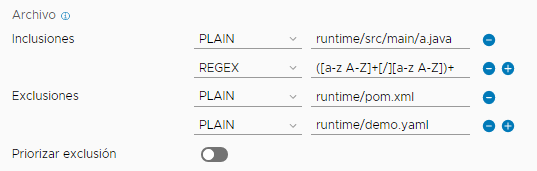 Las inclusiones y exclusiones de archivos aparecen como pares SIN FORMATO o de EXPRESIONES REGULARES con valores.