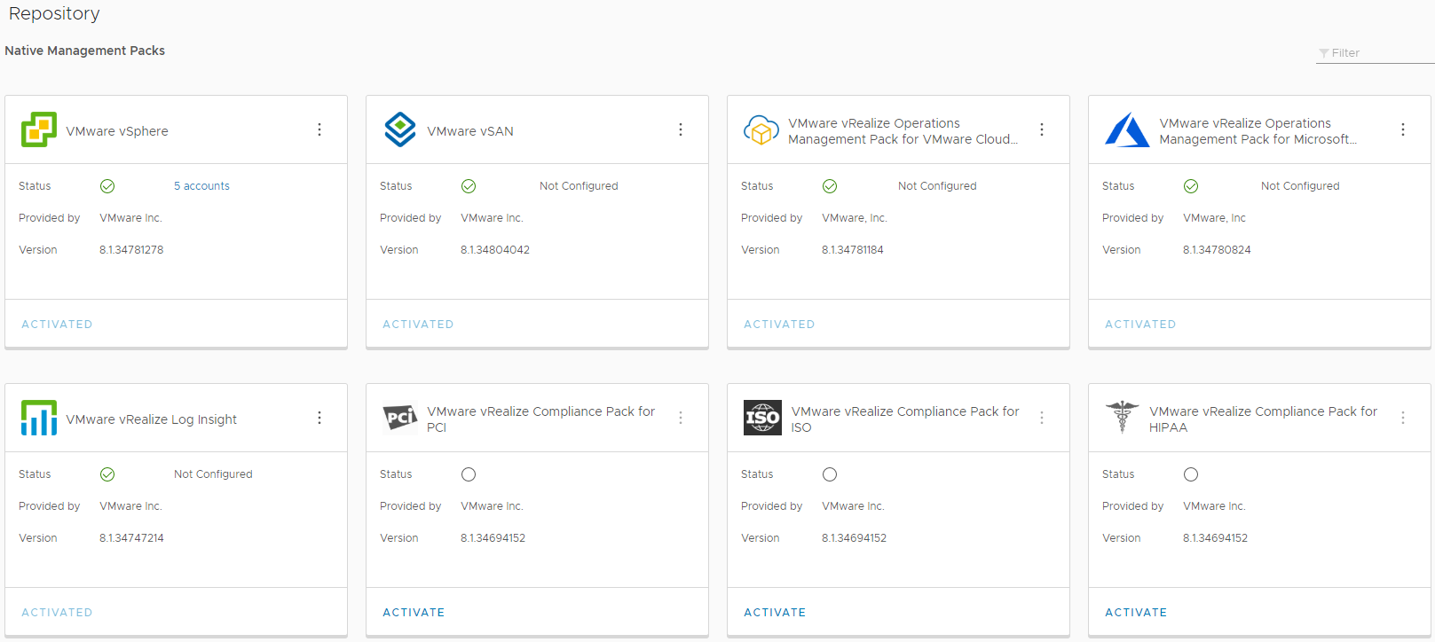 La captura de pantalla muestra la lista de soluciones disponibles en vRealize Operations.