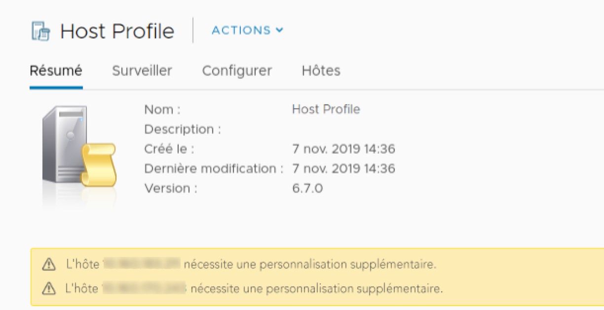 Les hôtes n'ont pas été mis à jour avec les personnalisations, car l'attachement du profil d'hôte au cluster cible ne s'est pas terminé.