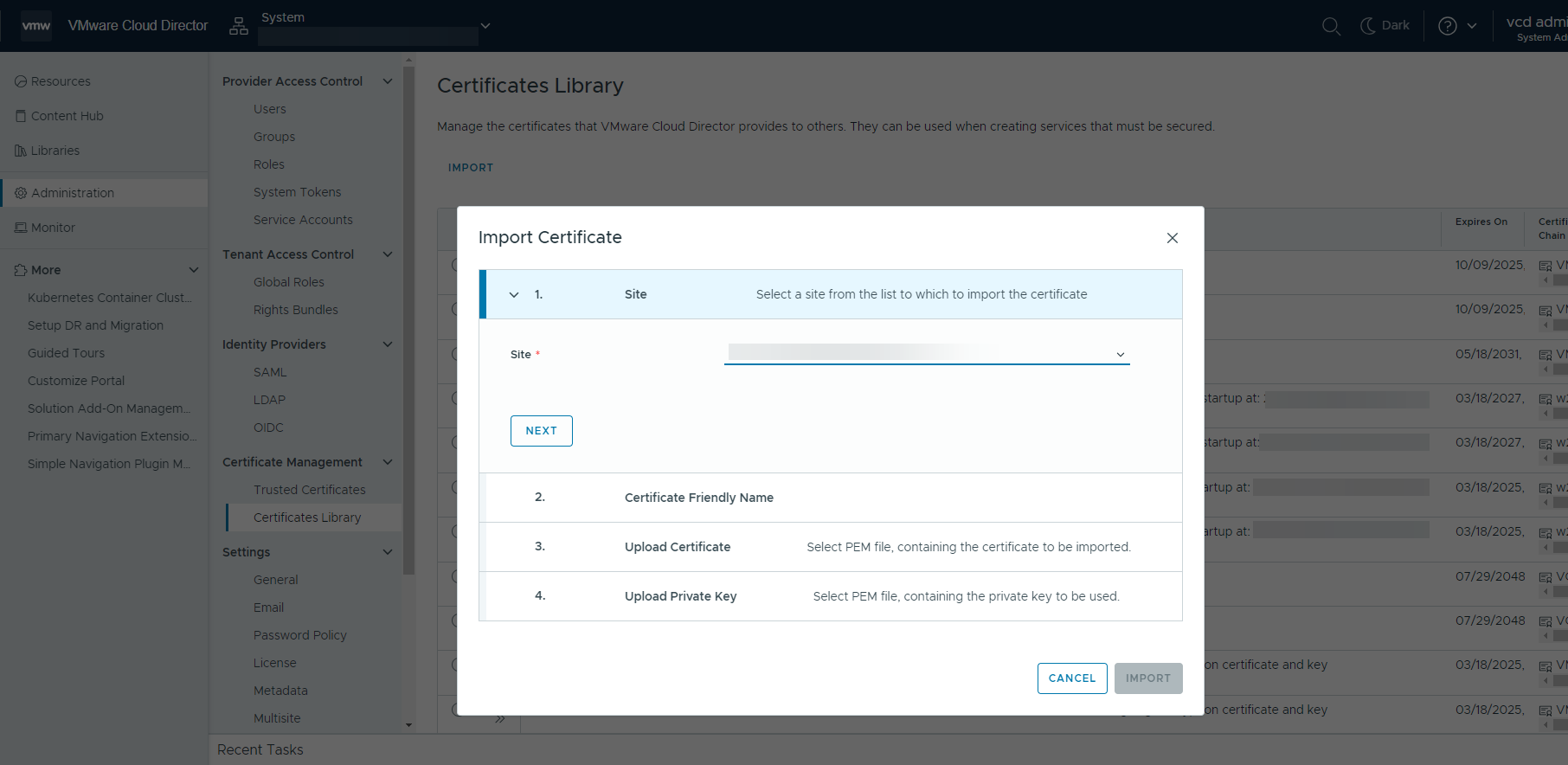 È possibile importare un certificato inserendo un nome descrittivo e caricando un certificato e una chiave privata.